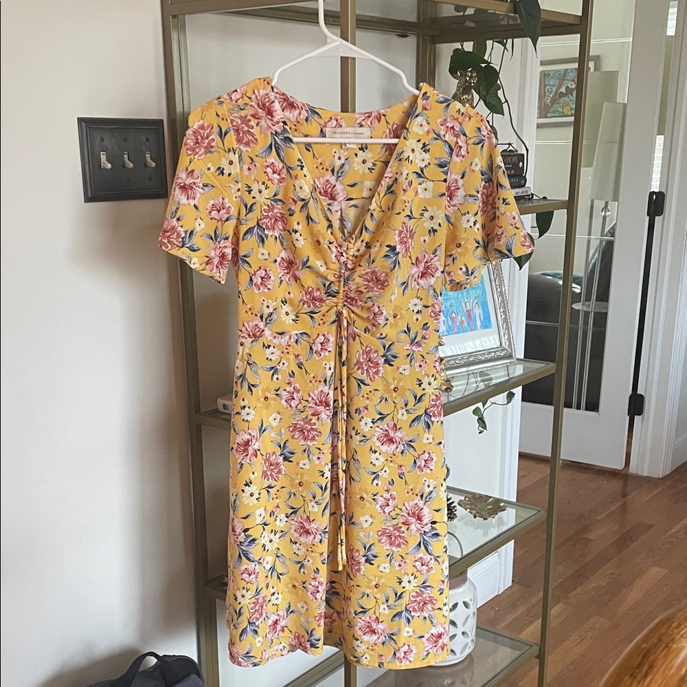 Chic Yellow Floral Mini Dress
